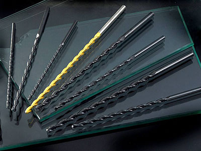 將深孔加工車(chē)床鏜床改造成深孔機(jī)床